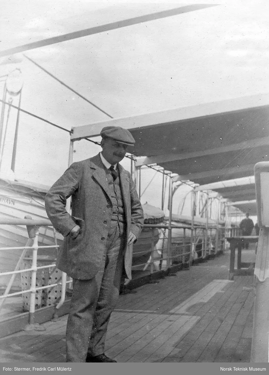 Passasjerer på båten mellom New York og Oslo, 1915