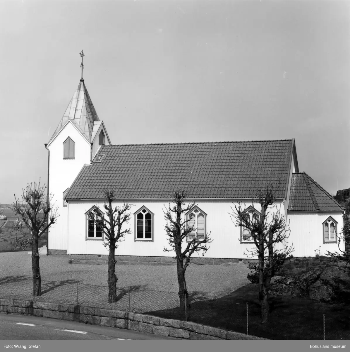Text till bilden:"Bovallstrands kapell. Från söder".