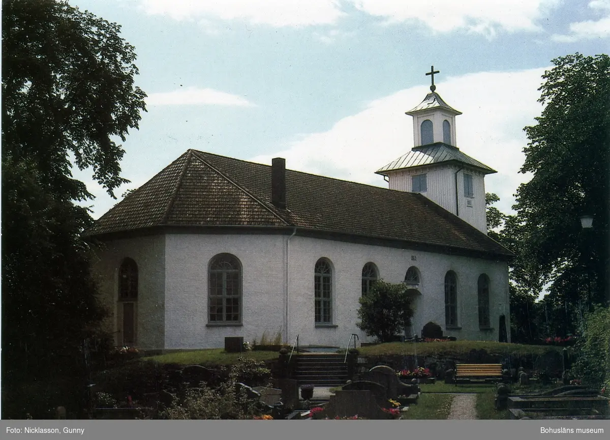 Text till bilden: "Långelanda kyrka".
