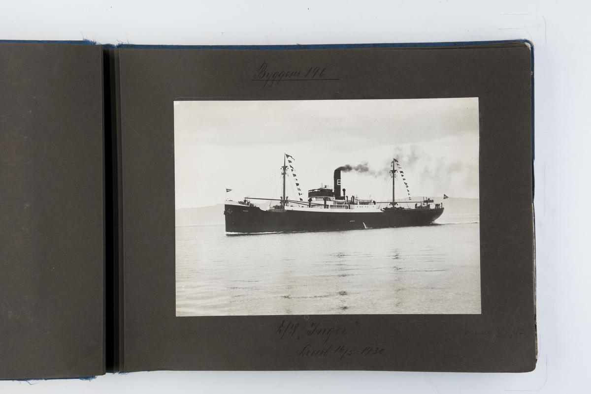 Album med fotografier av skip bygget ved Trondhjems mekaniske verksted, som Innherred, Nesodtangen, Barøy, Inger, Torungen, Lyngen, Brategg, Dux