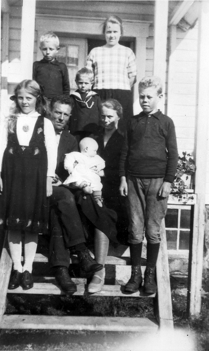 Familien Nils Grønvik. Tranøy 1928