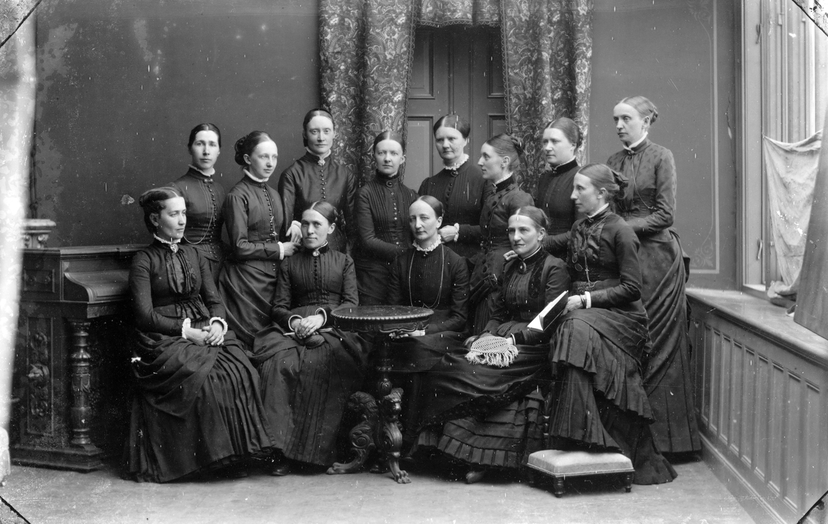 Lärarinnor vid Upsala Högre Elementarläroverk "Magdeburg", Uppsala 1885