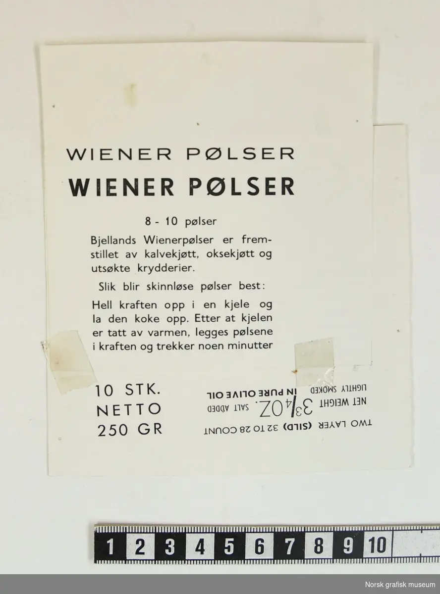 Håndskrevet arbeidskort fra Bjelland til oppdrag/bestilling fra reklameavdeling til trykkeriet/klicheanstalten. Gjelder "Wiener pølser skinnfrie"