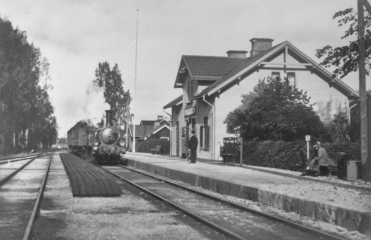 Strömsholm järnvägsstation. - Järnvägsmuseet / DigitaltMuseum