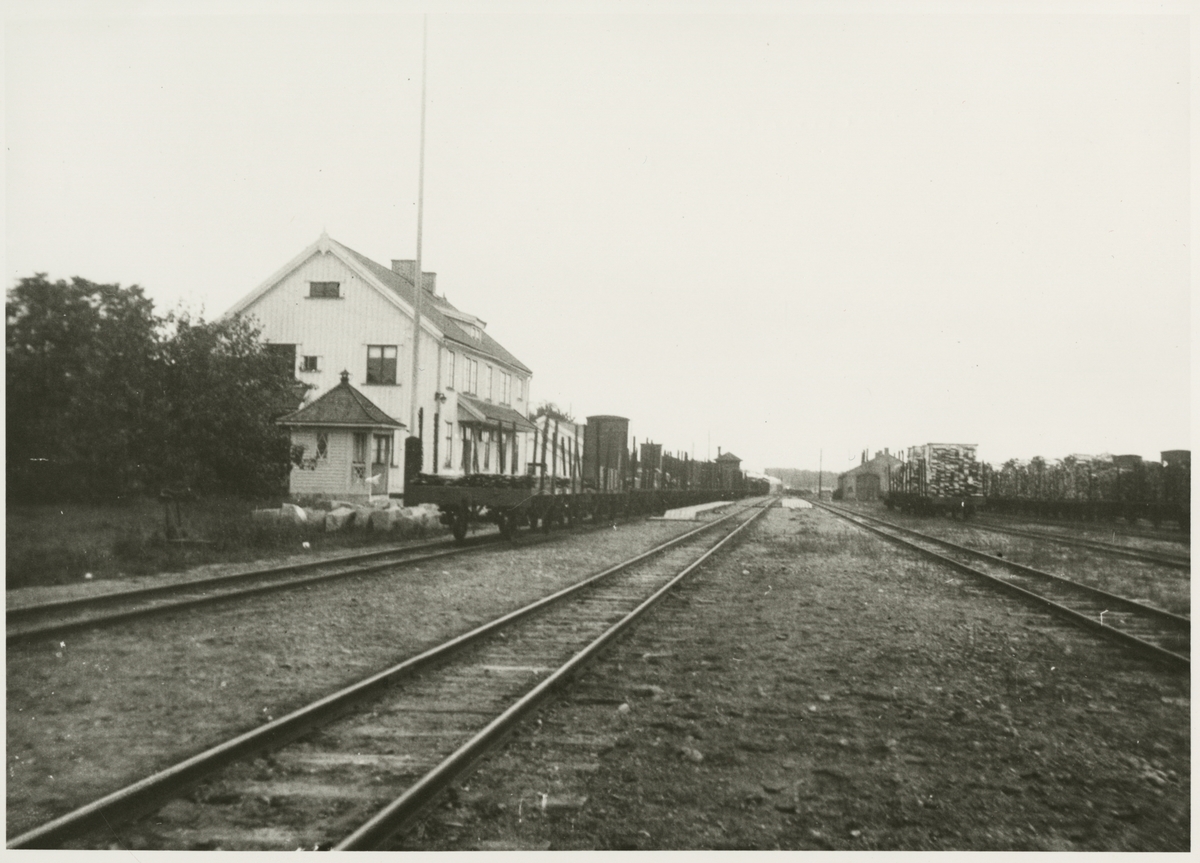 Gimo station. - Järnvägsmuseet / DigitaltMuseum