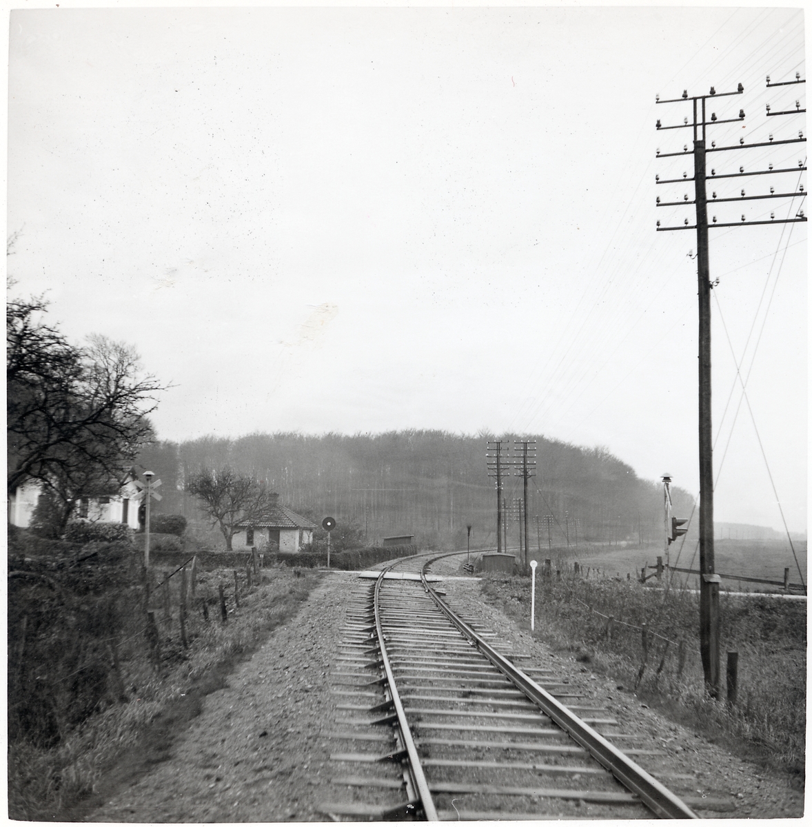 Järnvägsövergång vid Lindved.