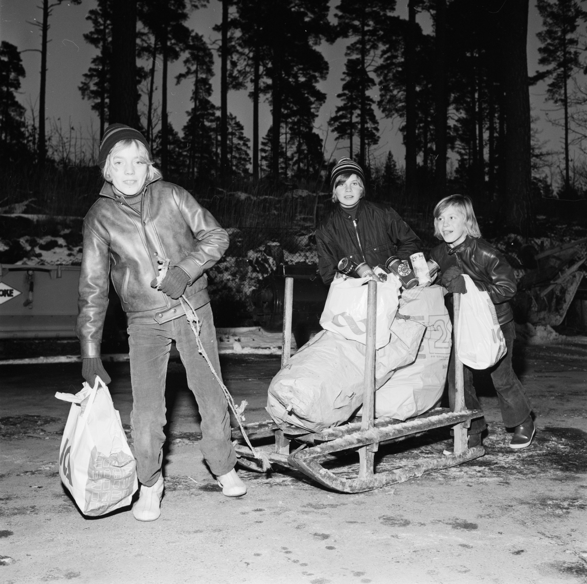 Städning vid Söderfors, Söderfors socken, Uppland, november 1971