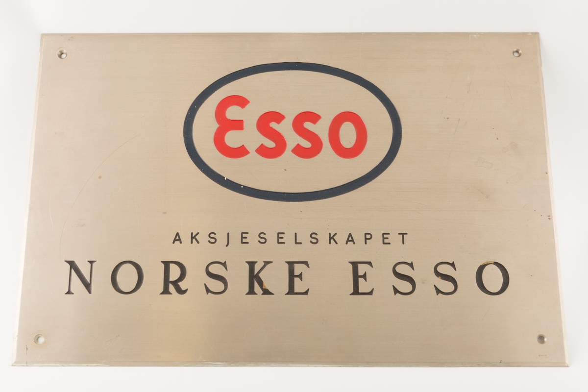 Firmaskilt til Aktieselskap Norske Esso