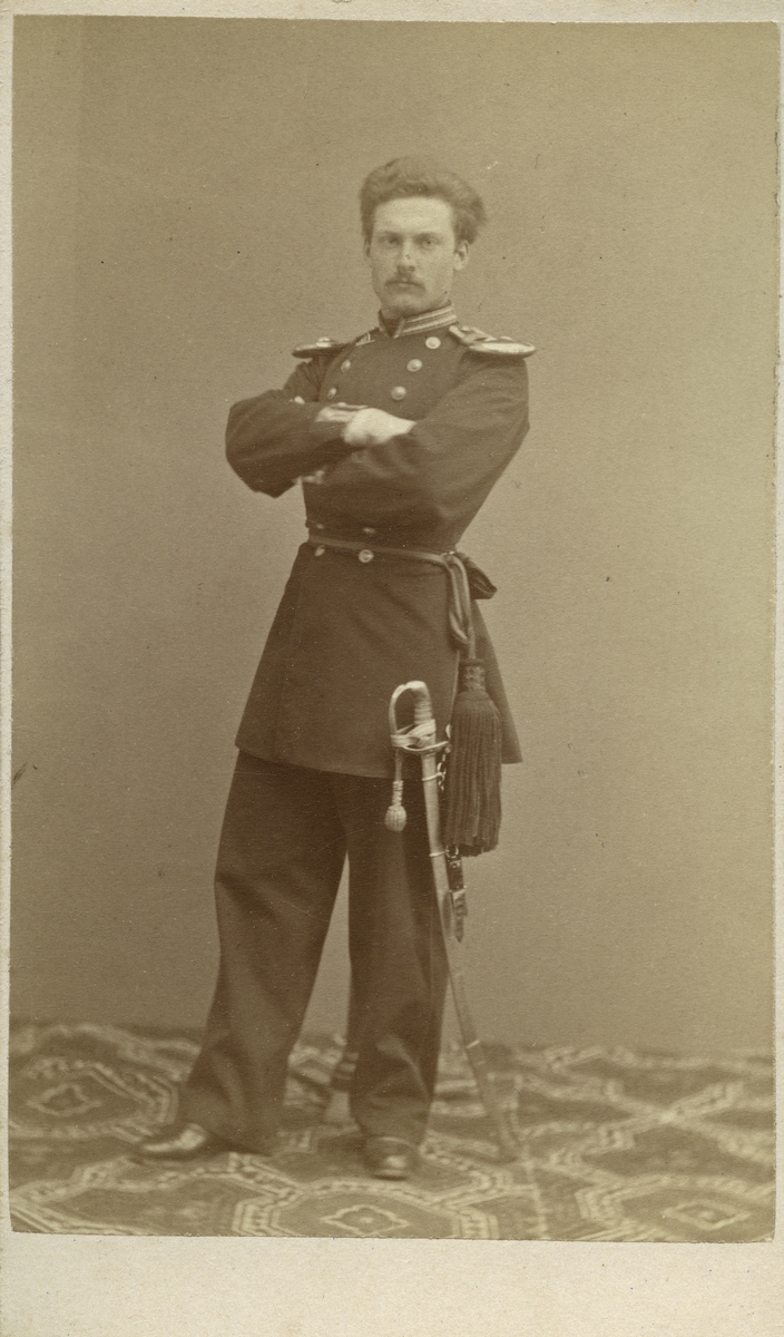 Löjtnant Christian Lundeberg. Dal regementet år 1867.