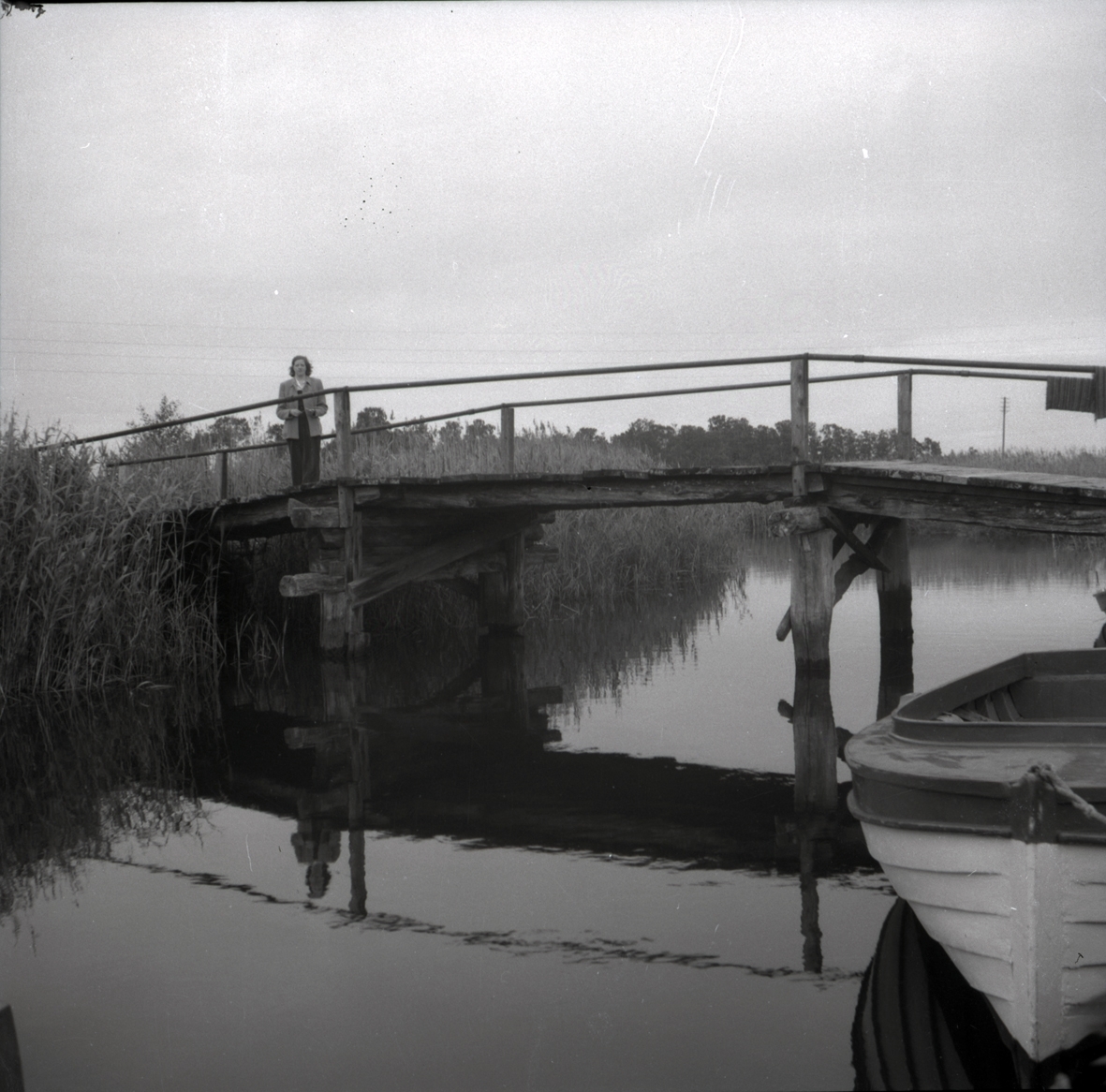 Gångbro över södra ån, i Figeholm.