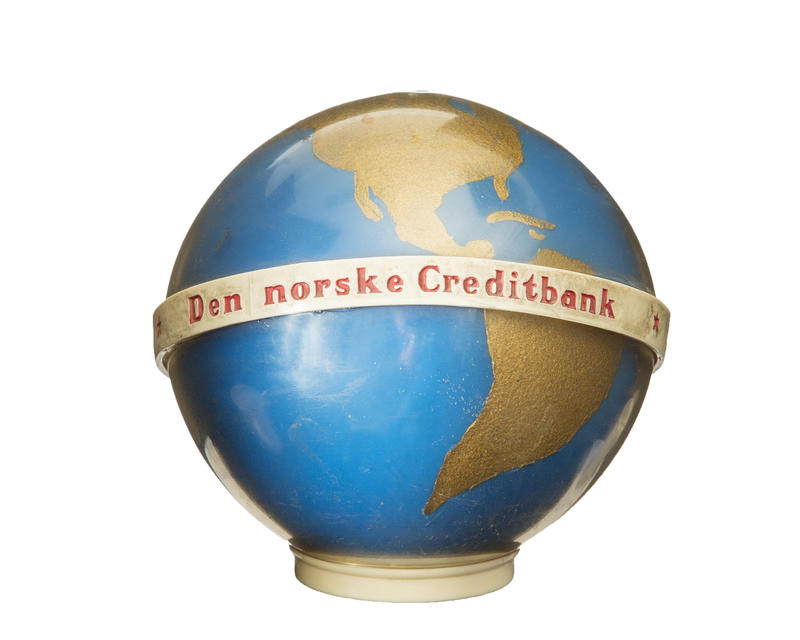 Sparebøsse fra Den norske Creditbank.