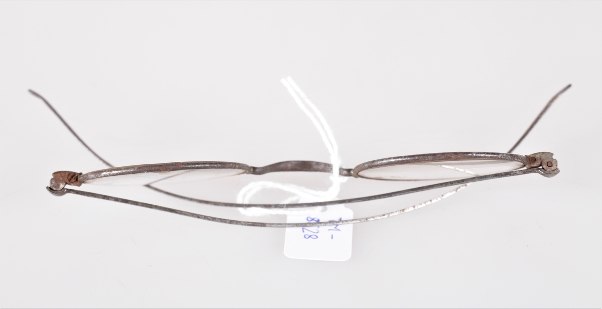Skomakerens briller som lå i skomakerkassa