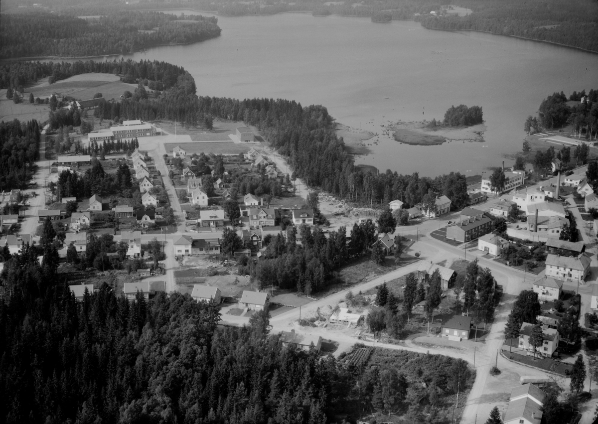 Flygfoto över Rörvik i Sävsjö kommun, Jönköpings län. 1179/1963
