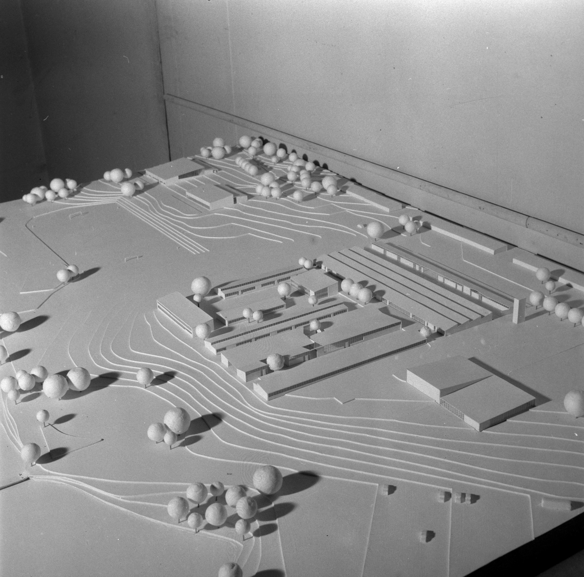 Modell för verkstadsskola i Lindesberg. 
4 maj 1959.