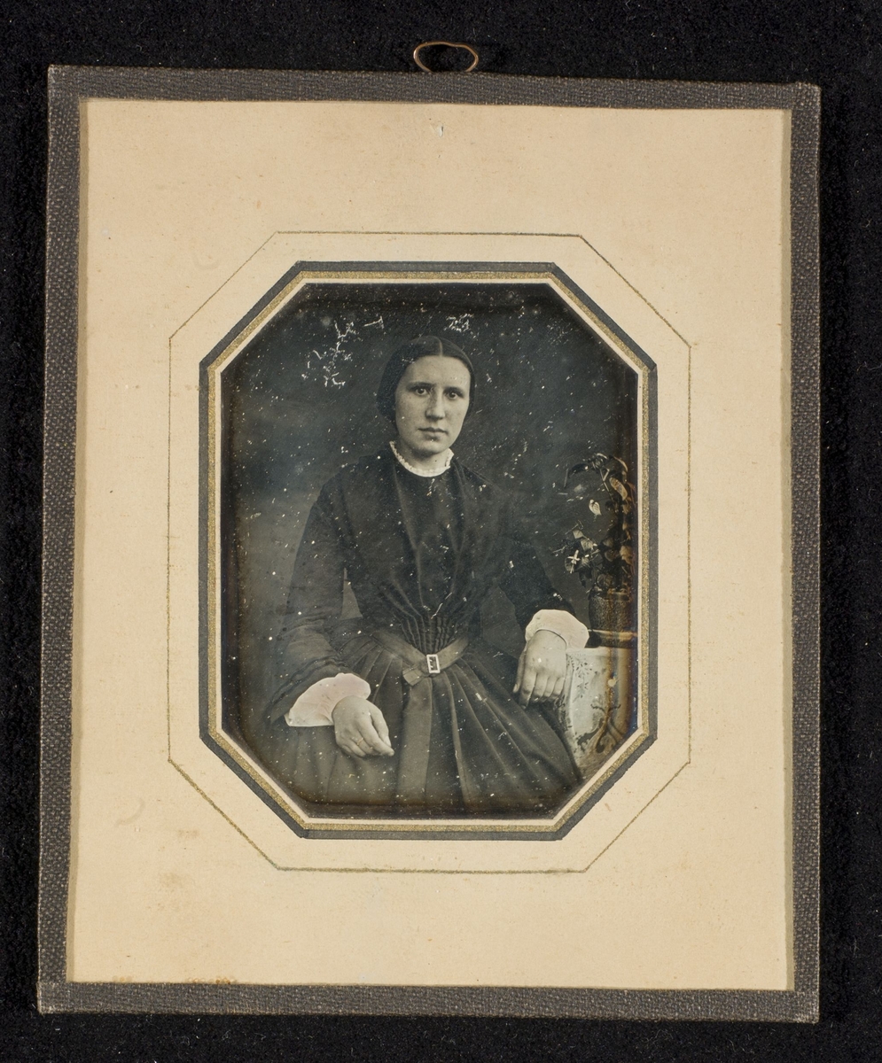 Daguerreotypi av lærerinne Fanny Wesenberg (1833-1915).