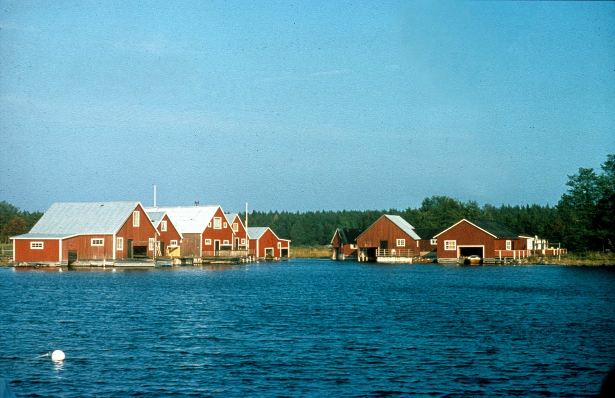 Sikhjälma fiskeläge, Hållnäs socken, Uppland 1973