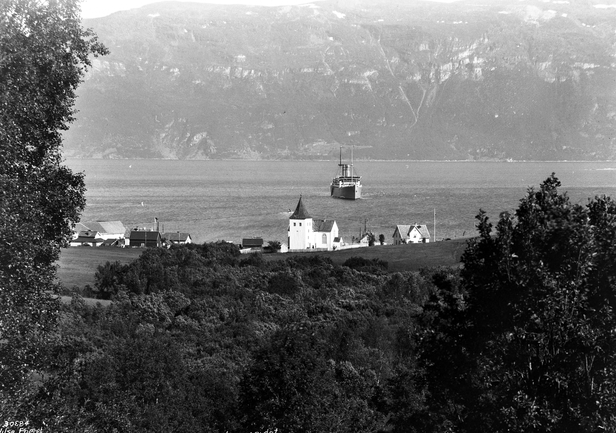 Prot: Stavangerfjords Nordkaptur, Lyngseidet