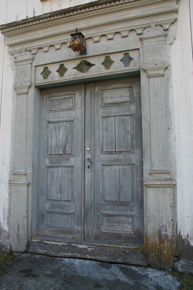 Dør og portal, Nestu