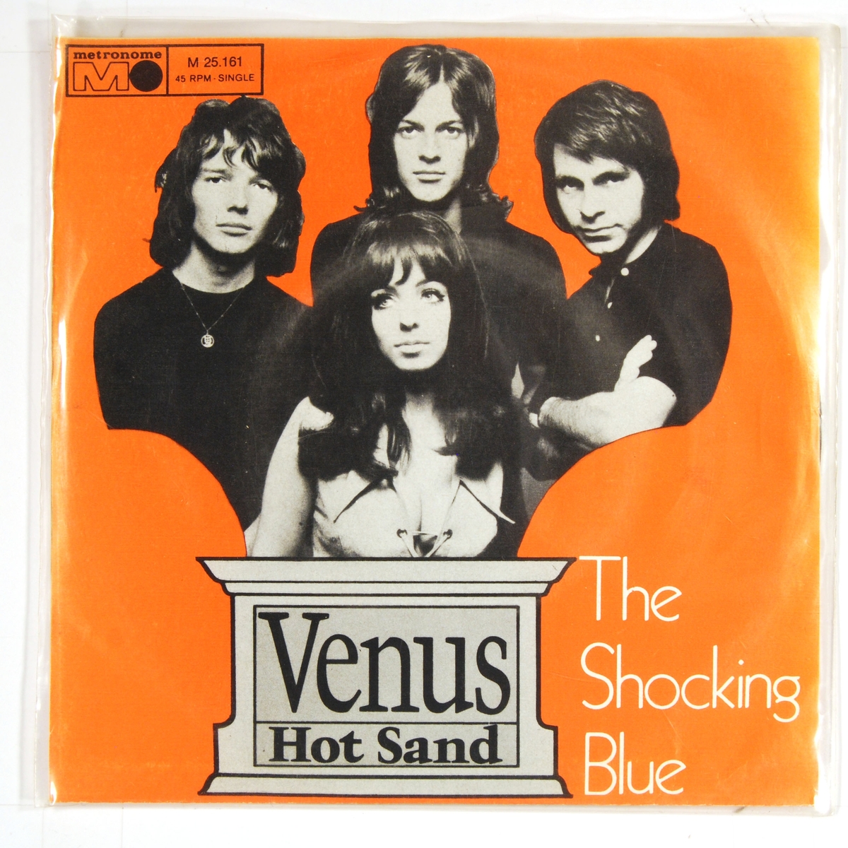 Bilde av bandmedlemmene i "Shocking Blue".