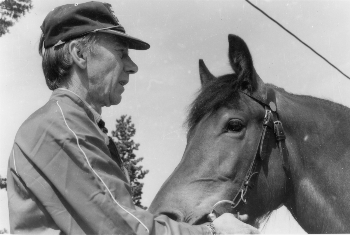 Bjarne Barstad med hest
