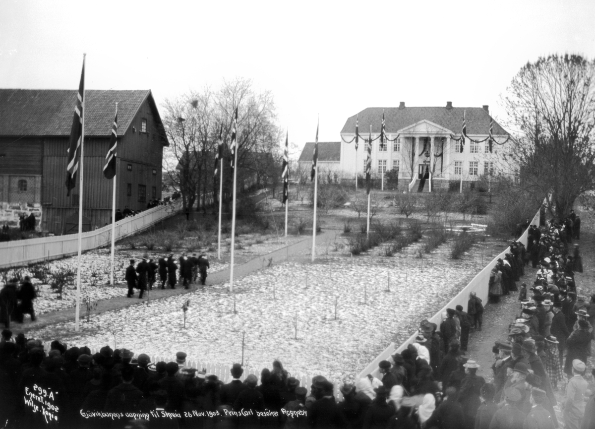 Eksteriør Rogneby Herregård ved åpningen av Gjøvikbanen 26.11.1903