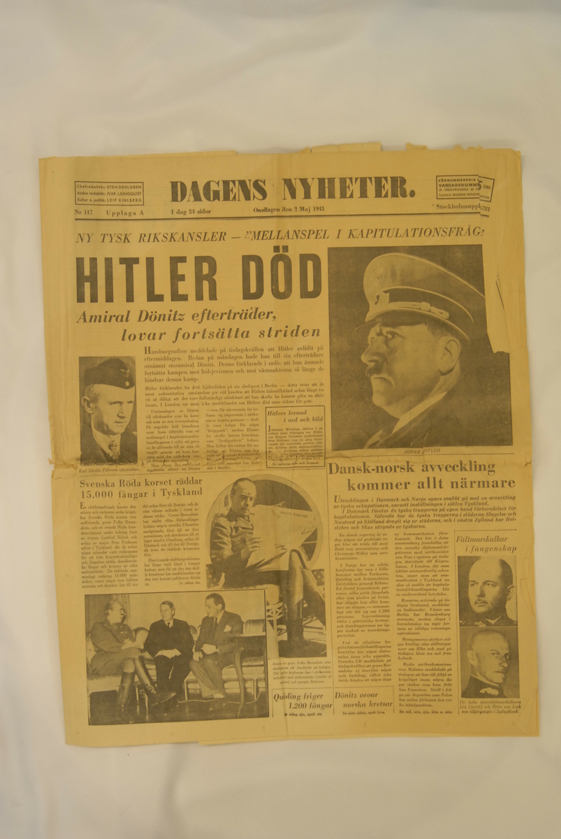 Svensk avis med foto av Adolf Hitler på framsida.