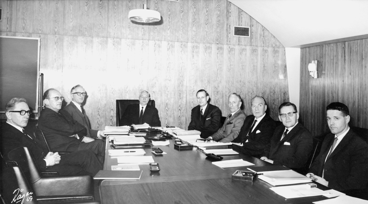 gruppebilde, Styret for Postverket, 1969, Jørgen Sværen, Ragnvald Rustung Bru, Frank Gaustad, 6 mann