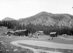 Hans T. Bergs gård  Børtnes  Hallingdal. 16.10.1906. Bolighu