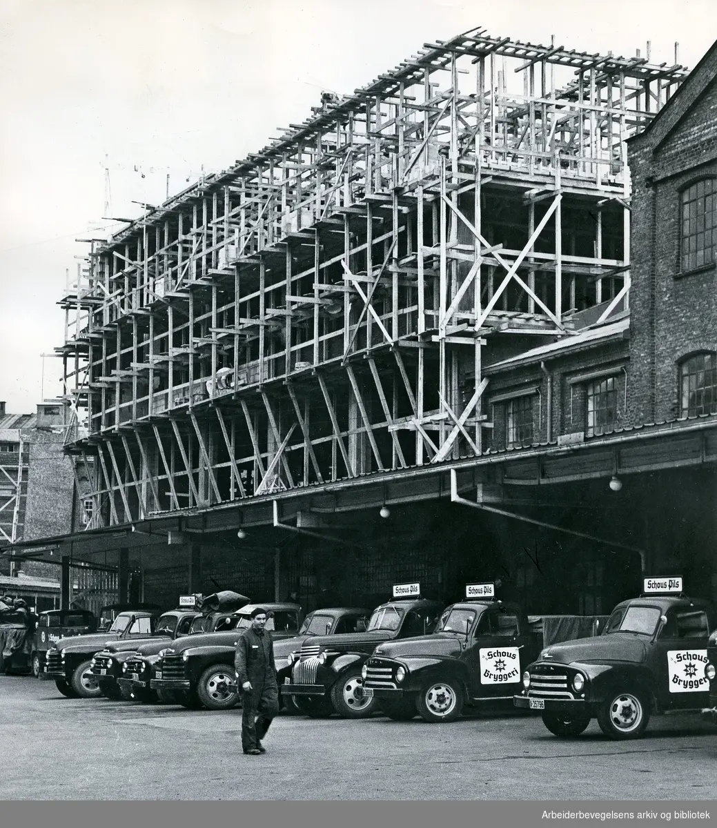 Byggearbeid ved Schous' Bryggeri, .november 1961