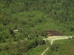 Eidseter, Fursetfjellet?..Mulig den røde kiosken er Inge Mat