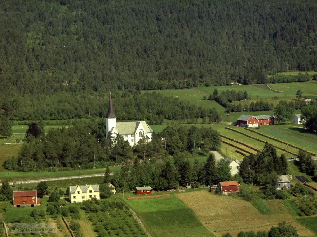 Røbek, Kirke. Sundland, H. - Røbek, Borghild