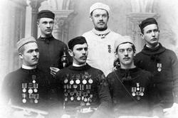 Hamar, 1894, gruppe 6 skøyteløpere, fra venstre: Peter Sinne