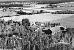 FLYFOTO UKJENT GARD, LØTEN.