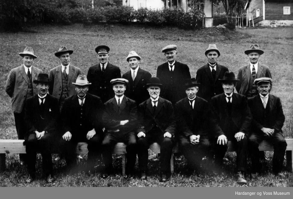Evanger heradstyre 1925-28, 14 menn