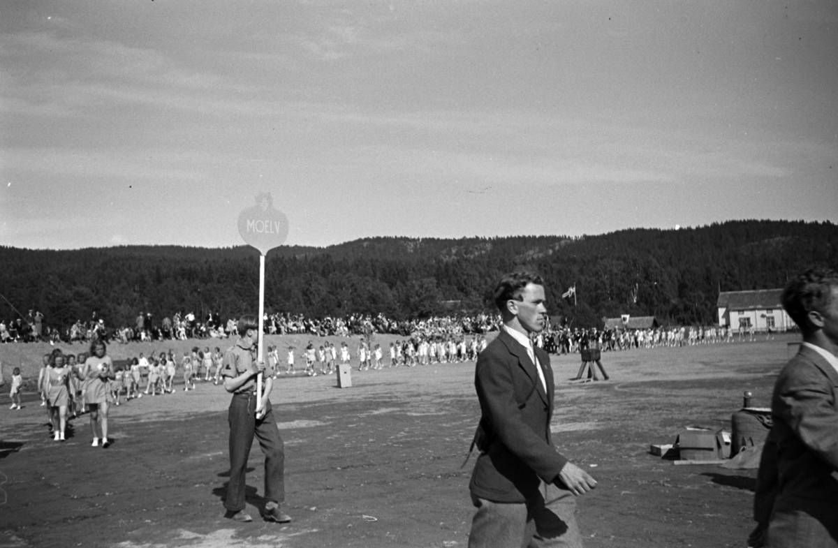Turnstevne, Moelv Idrettspark, juni 1949. 
