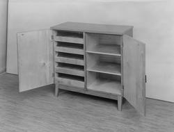 Skap fra Bernhd. Brekke A/S