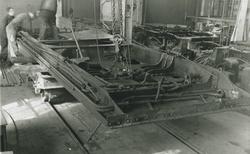 ASEA lokomotiv nr. 8 sprengt på Skabo under krigen.