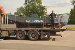 Varpebåten «Lykkjeknut» fra Sørlistøa fløtermuseum ved Osens