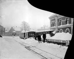 Kristiansand stasjon med mye snø