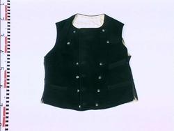 Trøye med bukse og vest