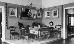 Interiør fra 1860-årene slik som utstilt i Bysamlingen på No