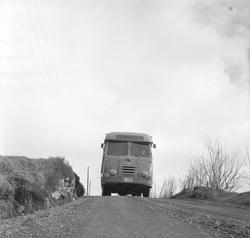 "NSB Bilruter" på veien mellom Ålesund og Åndalsnes. Fotogra