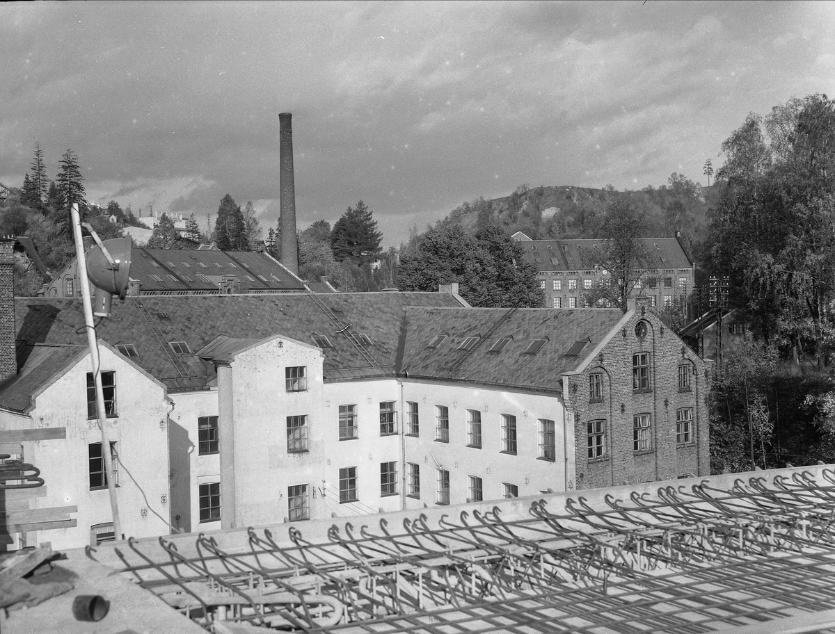 Store Ringvei, Oslo, 11.10.1954. Nydalsbrua. Vei- og brubygging og bygning.