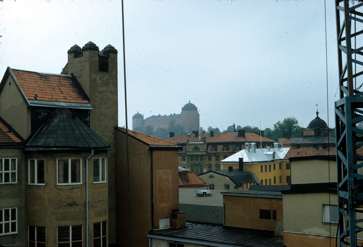 Stadsdelen Fjärdingen från kvarteret Torget, Uppsala mars 1982