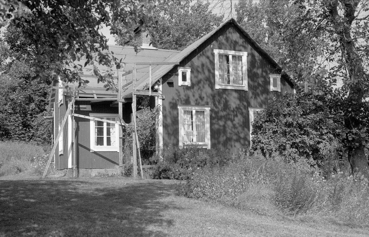 Bostadshus, Myrtorp, Börje socken, Uppland 1983