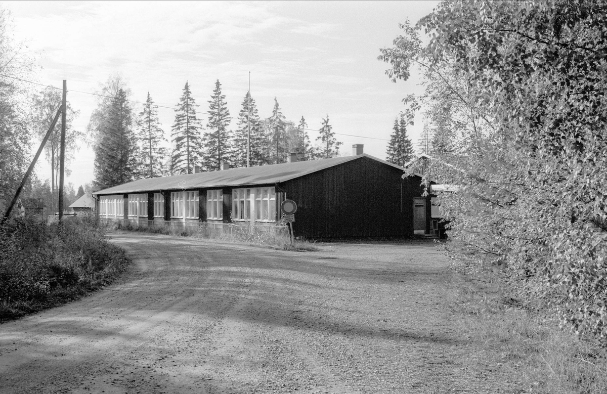 Skolhus, Åkerlänna 8:1, Bälinge socken, Uppland 1983