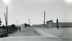 Reklameskilt fra Tiedemann på Pors Stadion i Porsgrunn.