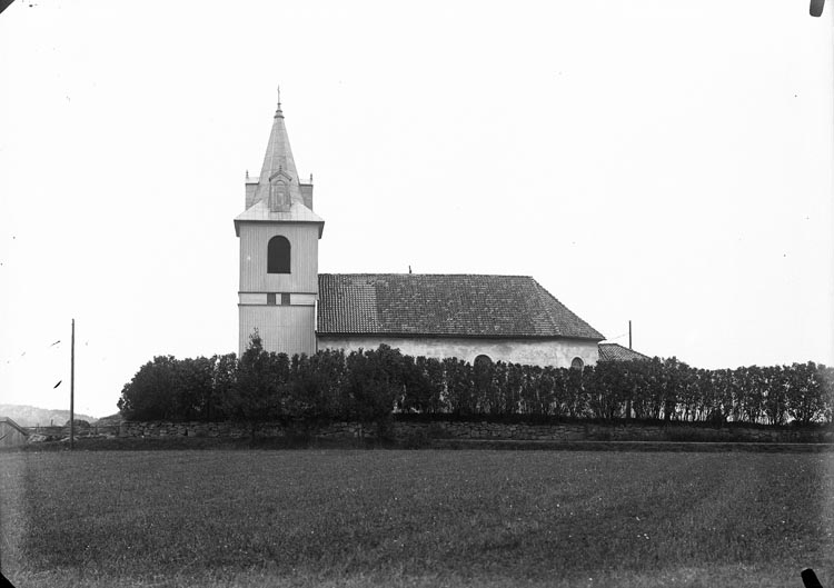 Enligt fotografens noteringar: "248 Håby kyrka omkr. år 1920."
