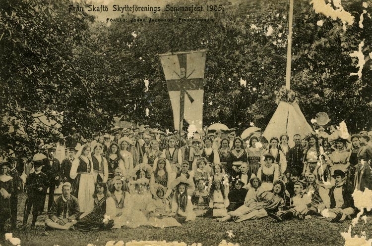 Notering på kortet: Från Skaftö Skytteförenings sommarfest 1905.