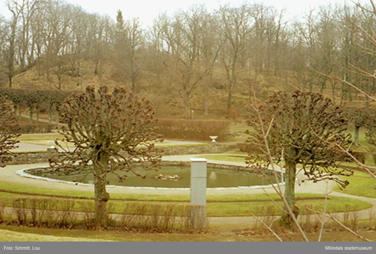 Dammen i Gunnebo slottspark, mars 1995.